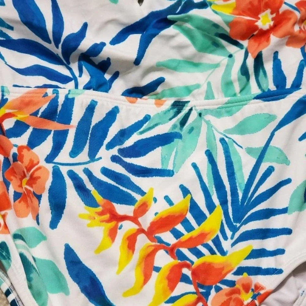 Women's Slimming Control Tropical Print - Small